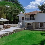 La Maison D'ete Prínos